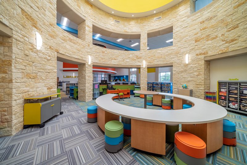La Grange Elementary Library Reading room