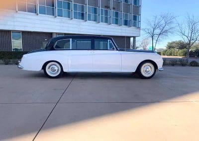 Rolls Royce Phantom V Limo White