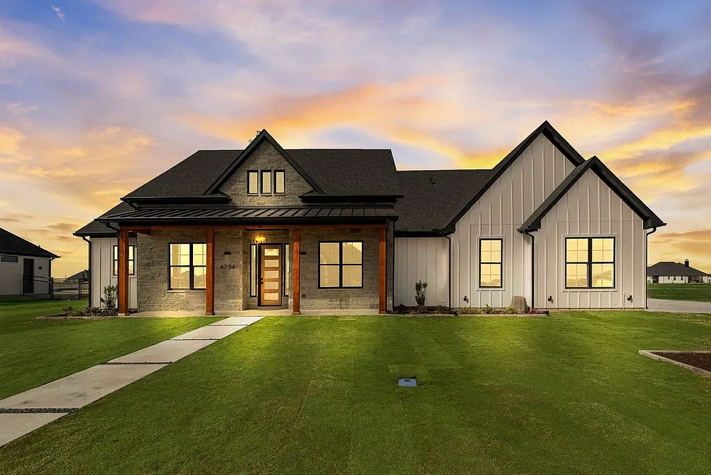 Custom Home Caddo Mills